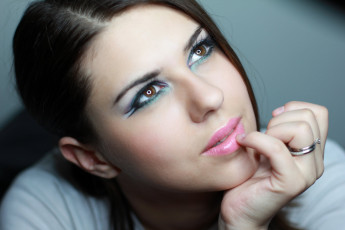 Картинка девушки -unsort+ лица +портреты кольца макияж лицо шатенка