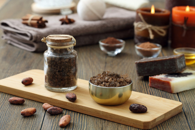 Обои картинки фото разное, косметические средства,  духи, косметика, мыло, соль, шоколад