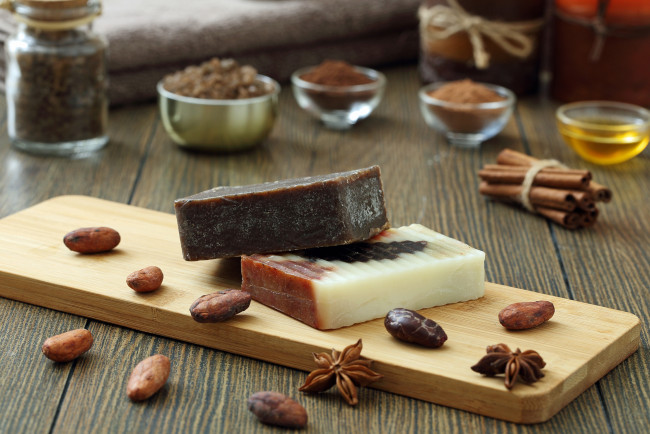 Обои картинки фото разное, косметические средства,  духи, шоколад, соль, мыло, косметика