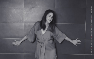 Картинка календари компьютерный+дизайн 2019 calendar женщина стена взгляд девушка