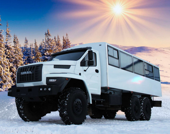 Обои картинки фото урал, автомобили, автомобиль, грузовой, снег, вахтовка