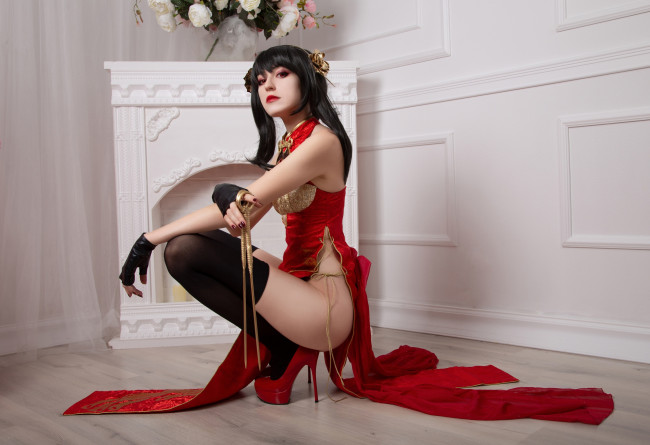 Обои картинки фото momo, девушки, - креатив,  косплей, девушка, женщина, брюнетка, темноволосая, сексуальная, модель, звезда, обувь, одежда, бельё, голготки, чулки, аксессуары, и, множество, всяческих, елементов, на, картинке, фотографий, изображении