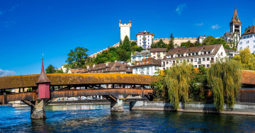 Картинка люцерн +швейцария города люцерн+ швейцария мост река деревья дома здания крепость