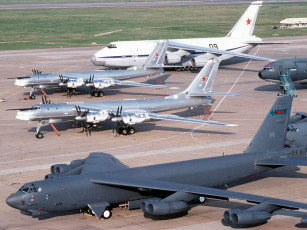 обоя авиация, разные, вместе