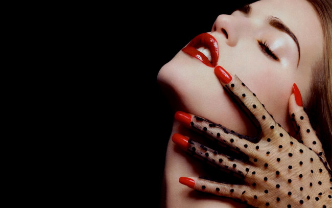 Обои картинки фото -Unsort Лица Портреты, девушки, unsort, лица, портреты, лицо, губы, рука, ногти, перчатка