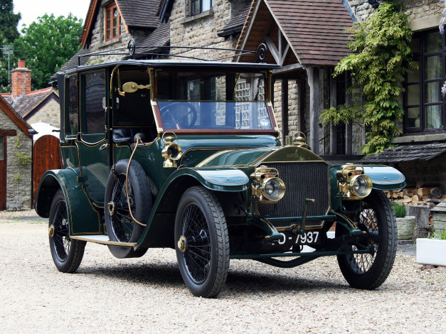 Обои картинки фото автомобили, классика, дом, улица, автомобиль