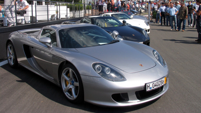 Обои картинки фото porsche, 911, carrera, gt, автомобили, выставки, уличные, фото, германия, элитные, dr, ing, h, c, f, ag, спортивные