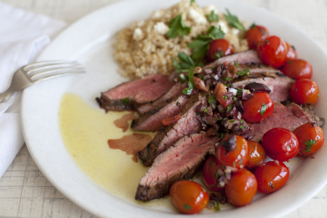 Обои картинки фото еда, мясные, блюда, мясо, помидоры