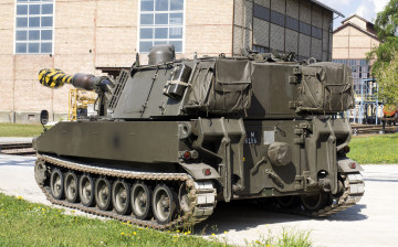 Картинка m109+m-76186 техника военная+техника музей экспозиция