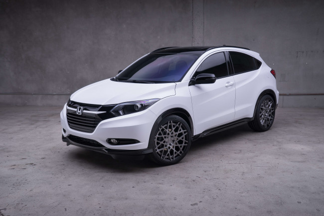 Обои картинки фото автомобили, honda, светлый, 2015г, industries, hr-v, mad