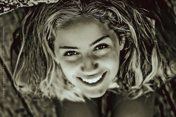 Картинка календари компьютерный+дизайн 2019 calendar женщина взгляд девушка лицо улыбка