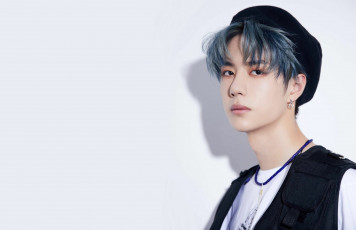 Картинка мужчины wang+yi+bo ван ибо wang yi bo