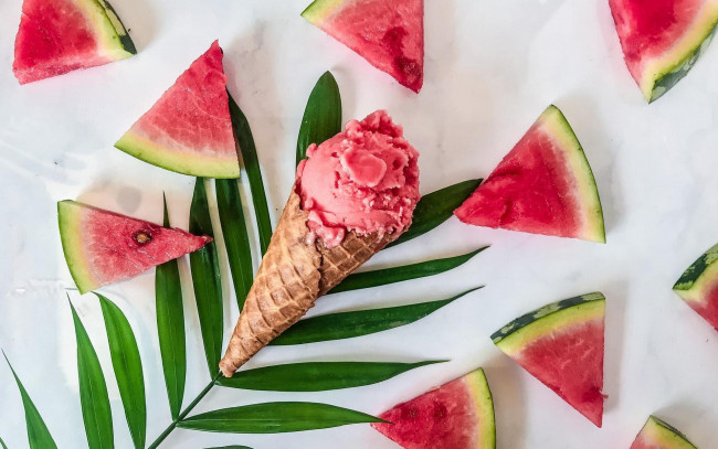 Обои картинки фото еда, мороженое,  десерты, арбуз