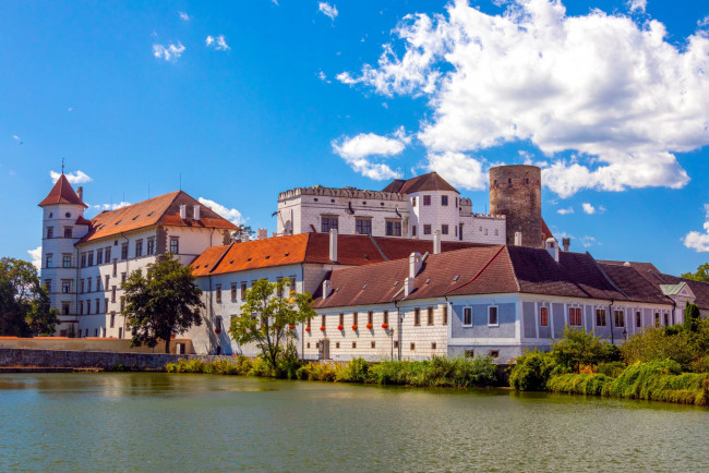 Обои картинки фото jindrichuv hradec, czech republic, города, - улицы,  площади,  набережные, jindrichuv, hradec, czech, republic