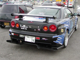 Картинка автомобили nissan datsun