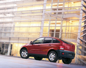 Картинка автомобили ssang yong