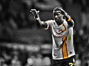 Картинка спорт футбол эммануэль turkey aslan эбуэ cimbom галатасарай аслан турция galatasaray emmanuel eboue