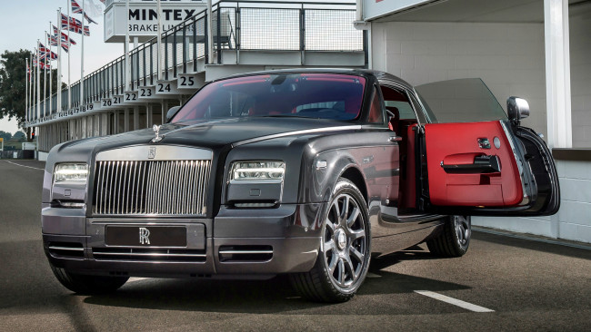 Обои картинки фото rolls royce phantom, автомобили, rolls-royce, класс-люкс, великобритания, motor, cars, ltd, rolls, royce