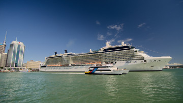 Картинка корабли лайнеры лайнер круизный