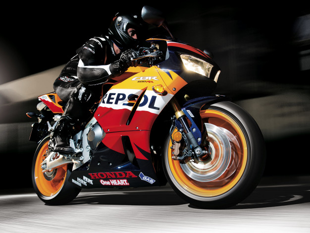 Обои картинки фото мотоциклы, honda