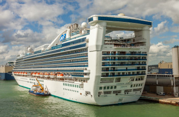 Картинка корабли лайнеры круиз лайнер