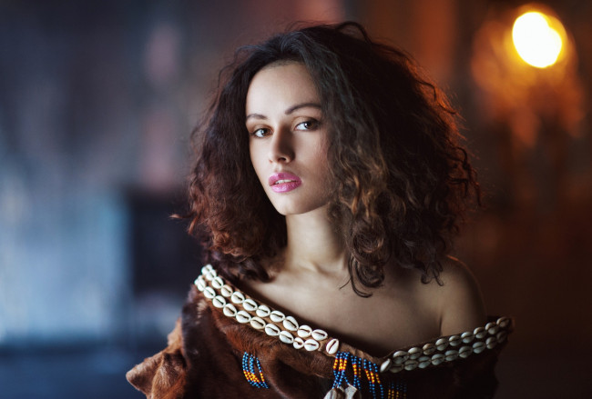 Обои картинки фото анастасия платонова, девушки, pammie lee ,  paula t,  anastasia spitz,  стася шпиц,  stasya bloom, анастасия, платонова, pammie, lee, winonа, paula, t, anastasia, spitz, стася, шпиц, stasya, bloom, девушка, модель, брюнетка, красотка, стройная, сексуальная, поза, взгляд, флирт, макияж, причёска