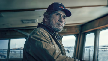 Картинка finestkind+ +2023+ кино+фильмы finestkind крупный улов триллер драма криминал томми ли джонс tommy lee jones ray eldridge