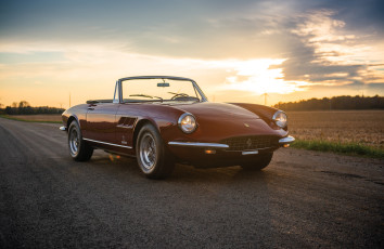 обоя автомобили, ferrari