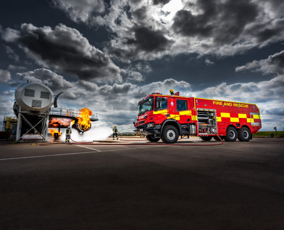 Обои картинки фото автомобили, пожарные машины, scania