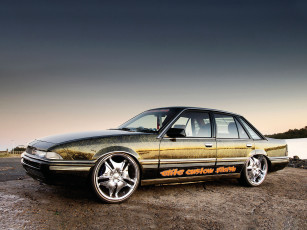 Картинка автомобили holden