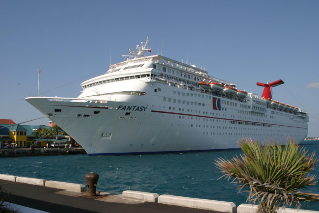 Обои картинки фото корабли, лайнеры