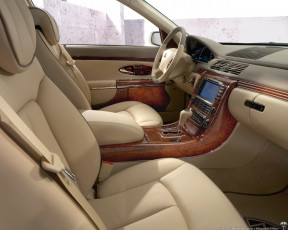 Картинка автомобили интерьеры