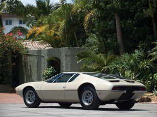 Картинка автомобили de tomaso