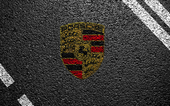 Обои картинки фото бренды, авто, мото, porsche, эмблема, разметка, асфальт