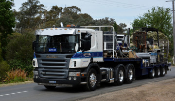 Картинка scania автомобили scania+ выставка улица тяжелый тягач седельный грузовик