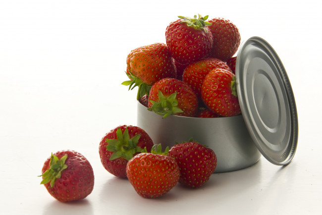 Обои картинки фото еда, клубника,  земляника, ягоды