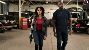 Картинка luke+cage кино+фильмы -unknown+ другое триллер боевик фантастика сериал simone missick mike colter