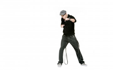 Картинка kellan+lutz мужчины кепка свитер джинсы подтяжки кеды стойка