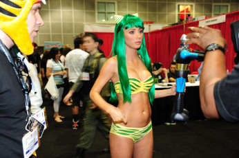 Картинка разное знаменитости sara jean underwood