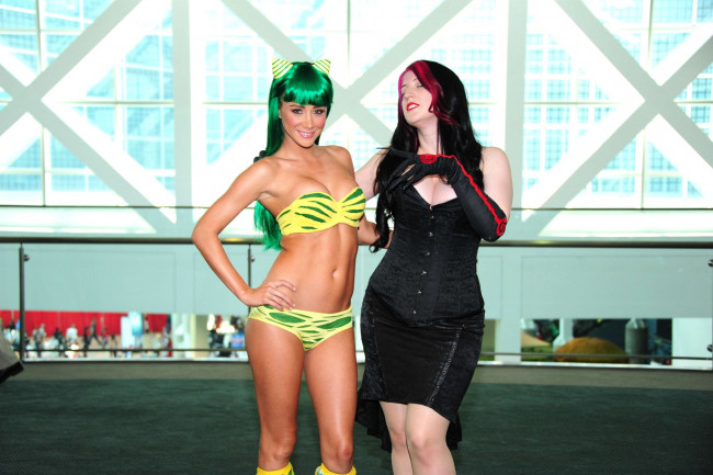 Обои картинки фото разное, знаменитости, sara, jean, underwood