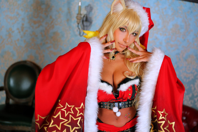 Обои картинки фото девушки, nonsummerjack, образ, косплей, наряд, костюм, ушки, шапка, хвост, топ, рукава, кресло