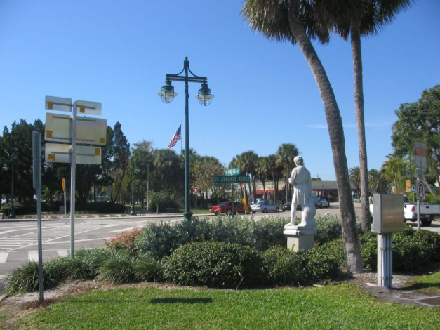 Обои картинки фото sarasota, florida, города, памятники, скульптуры, арт, объекты