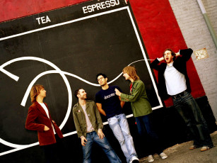 Картинка maroon музыка