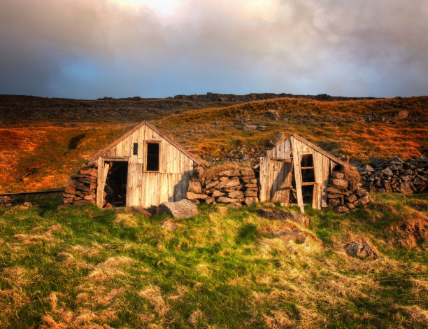 Обои картинки фото разное, развалины, руины, металлолом, трава, природа, камни