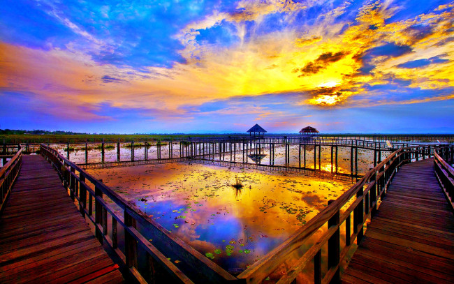 Обои картинки фото природа, восходы, закаты, река, мостки, облака, краски