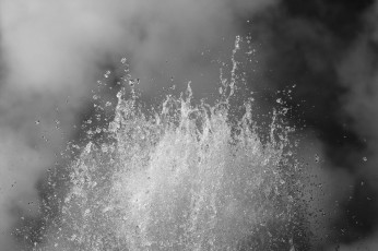 Картинка разное капли +брызги +всплески вода брызги серость