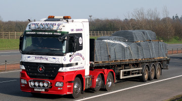 Картинка mercedes автомобили mercedes+trucks mercedes-benz двигатели автобусы грузовики легковые подразделение daimler ag германия