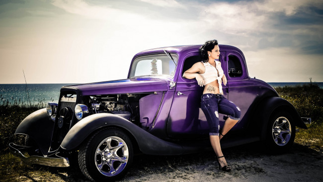 Обои картинки фото автомобили, авто с девушками, девушка, ретро, автомобиль, дорога, взгляд