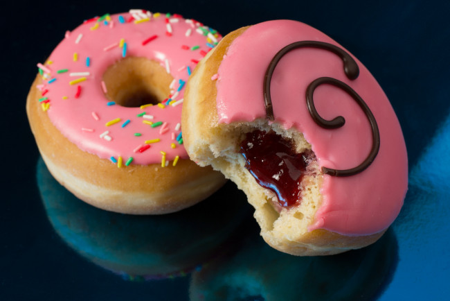 Обои картинки фото еда, пирожные,  кексы,  печенье, fresa, пончики