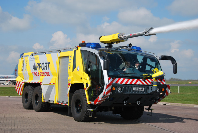 Обои картинки фото автомобили, пожарные машины, спецтехника, пожарный, автомобиль